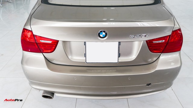 BMW 320i 9 năm tuổi rao bán ngang giá Toyota Vios   - Ảnh 5.