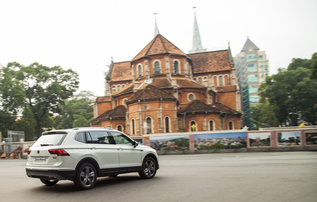 SUV 7 chỗ Volkswagen Tiguan Allspace chính thức bán tại Việt Nam với giá 1,7 tỷ đồng, cạnh tranh Mercedes-Benz GLC - Ảnh 5.