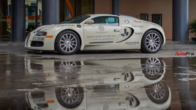 Siêu phẩm Bugatti Veyron đã bảo dưỡng xong, sẵn sàng quay trở lại chặng cuối hành trình xuyên Việt
