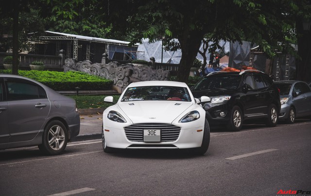 Gặp lại nữ hoàng Aston Martin Rapide S dạo phố Hà Thành - Ảnh 14.