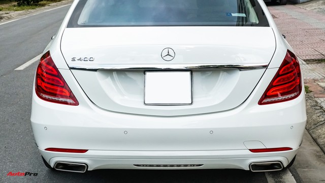 Được mất gì khi tiết kiệm gần 1 tỷ đồng mua Mercedes-Benz S400 cũ? - Ảnh 6.