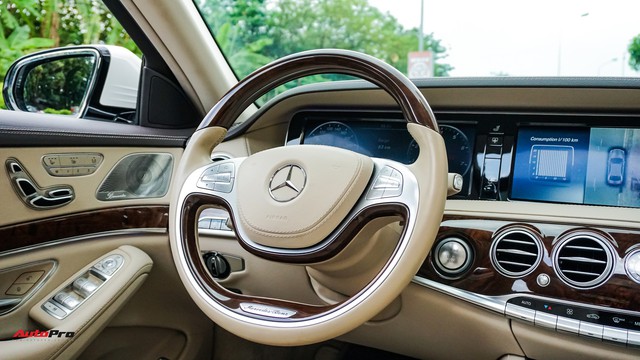 Được mất gì khi tiết kiệm gần 1 tỷ đồng mua Mercedes-Benz S400 cũ? - Ảnh 10.