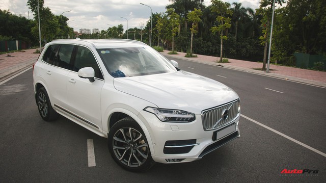 SUV an toàn nhất thế giới Volvo XC90 bán lại giá hơn 3 tỷ đồng tại Việt Nam