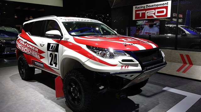 Động cơ Toyota Fortuner mạnh gấp đôi sau khi được nâng cấp chính hãng