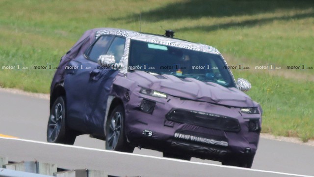Chevrolet Trax 2020 lần đầu lộ diện - Phiên bản mini của Blazer - Ảnh 2.