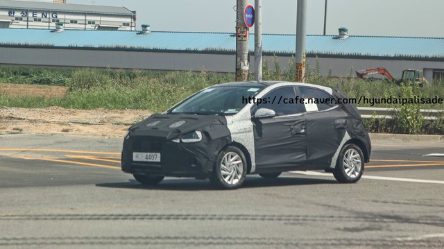Lộ ảnh thử nghiệm đầu tiên của Hyundai Grand i10 thế hệ mới