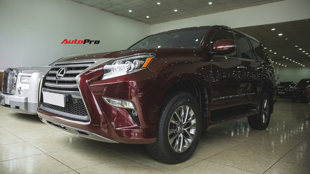 Vua giữ giá Lexus GX460 màu "lạ" sau 25.000km rao bán gần 4,5 tỷ đồng