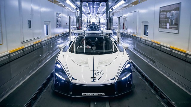 McLaren 600LT vs McLaren Senna: Sự khác biệt giữa xe thể thao và siêu xe - Ảnh 2. McLaren 600LT vs McLaren Senna: Sự khác biệt giữa xe thể thao và siêu xe - Ảnh 2.