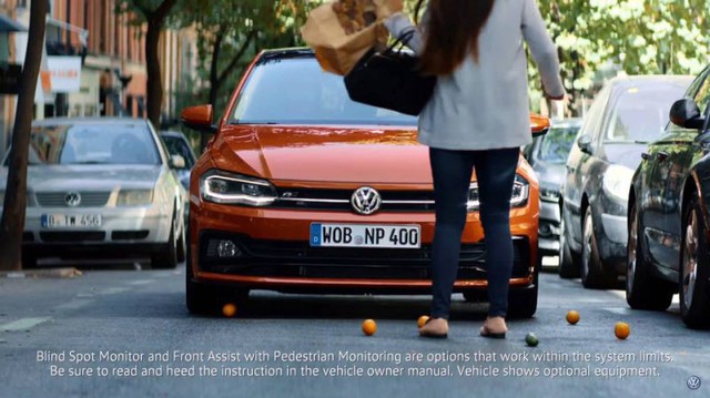 Anh cấm quảng cáo Volkswagen vì phóng đại khả năng an toàn
