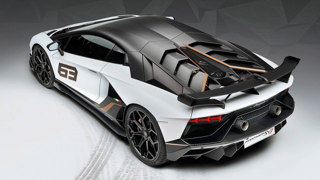 Lamborghini Aventador SVJ ra mắt - Phiên bản mạnh nhất vừa phá kỷ lục đường đua Nurburgring - Ảnh 5.