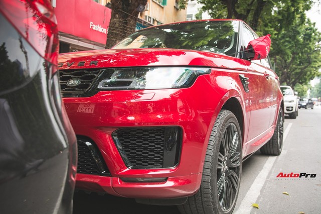 Dân chơi Lào sang Việt Nam bằng Range Rover Sport 2018 khiến đại gia Việt phát thèm - Ảnh 3.
