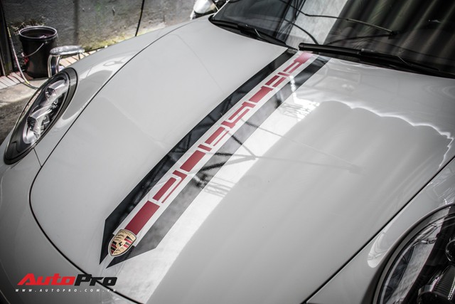 Porsche 911 Targa 4S độc đáo của đại gia Sài Gòn sở hữu cả Ferrari 488 GTB và Rolls-Royce Ghost - Ảnh 3.