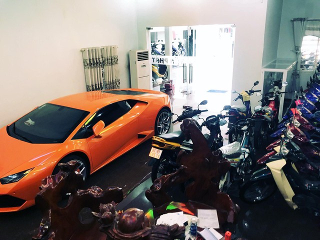 Lột sạch đồ độ độc nhất Việt Nam, Lamborghini Huracan về tay đại gia buôn Suzuki “Xì po” tại Bình Dương - Ảnh 2.