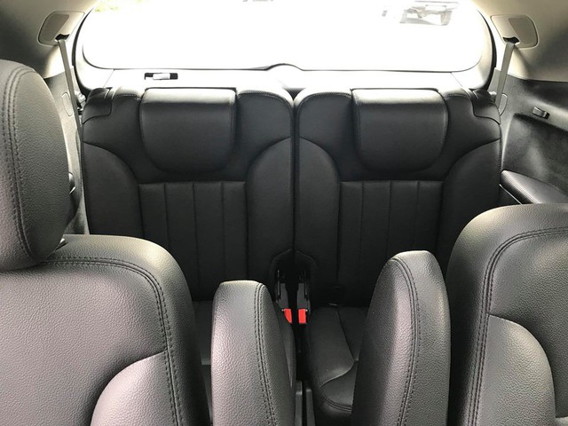 Mercedes-Benz R350 4MATIC - Xe gia đình giá ngang Toyota Vios - Ảnh 6. Mercedes-Benz R350 4MATIC - Xe gia đình giá ngang Toyota Vios - Ảnh 6.