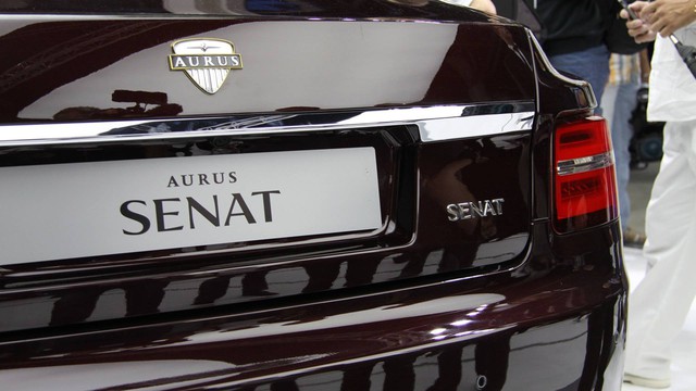 Aurus Senat - Sedan quốc dân hạng sang của Nga trông như Rolls-Royce - Ảnh 1.