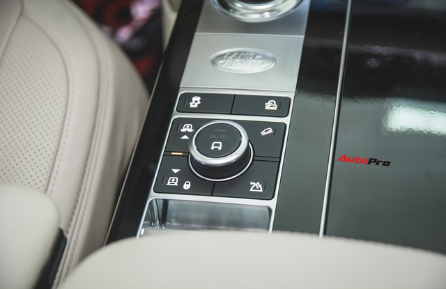 Chi tiết Range Rover HSE phiên bản 2018 vừa cập bến Hà Nội - Ảnh 17.