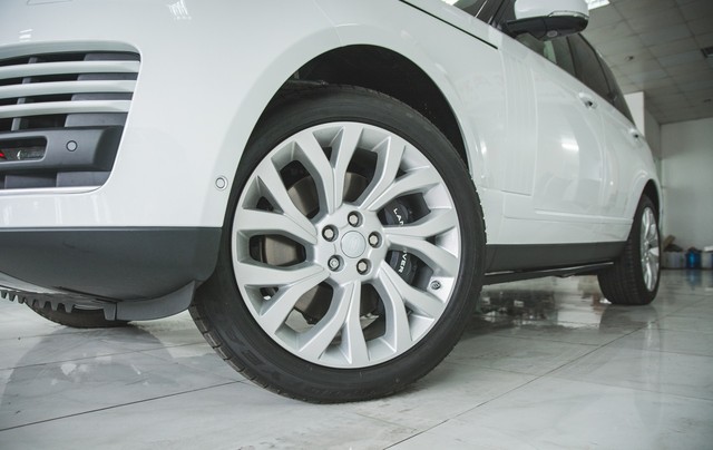 Chi tiết Range Rover HSE phiên bản 2018 vừa cập bến Hà Nội - Ảnh 7.