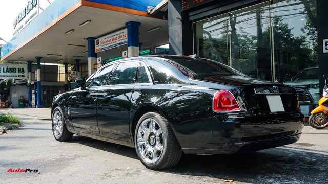 Chi tiết Rolls-Royce Ghost bán lại với giá gần 11 tỷ đồng tại Hà Nội - Ảnh 6.