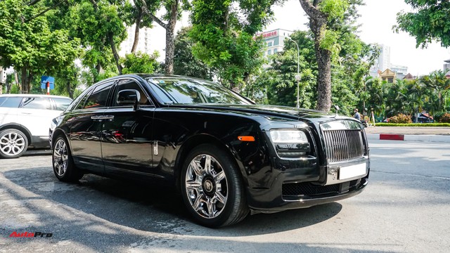 Chi tiết Rolls-Royce Ghost bán lại với giá gần 11 tỷ đồng tại Hà Nội - Ảnh 3.