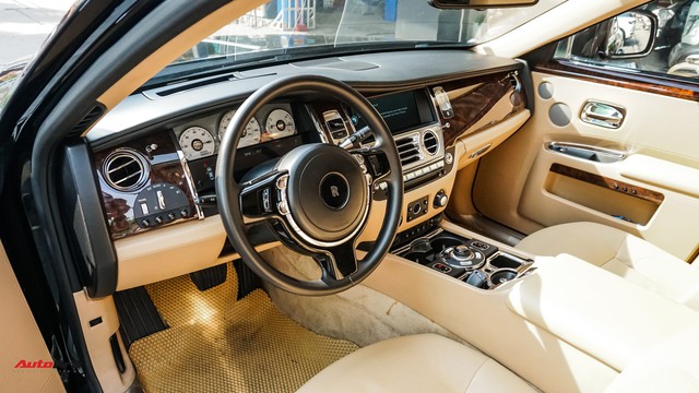Chi tiết Rolls-Royce Ghost bán lại với giá gần 11 tỷ đồng tại Hà Nội - Ảnh 9.
