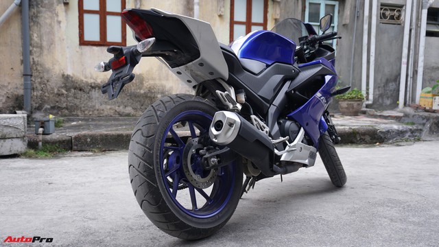 Đánh giá Yamaha R15 sau một tuần sử dụng: Sportbike đáng mua - Ảnh 5.