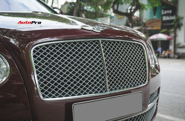 Bentley Continental Flying Spur màu lạ - Xe siêu sang cho đại gia Việt thích hàng độc - Ảnh 5.