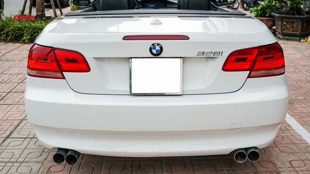 Giữ xe như mới nhưng chủ nhân BMW 328i Convertible chỉ bán lại với giá hơn 900 triệu đồng - Ảnh 6.