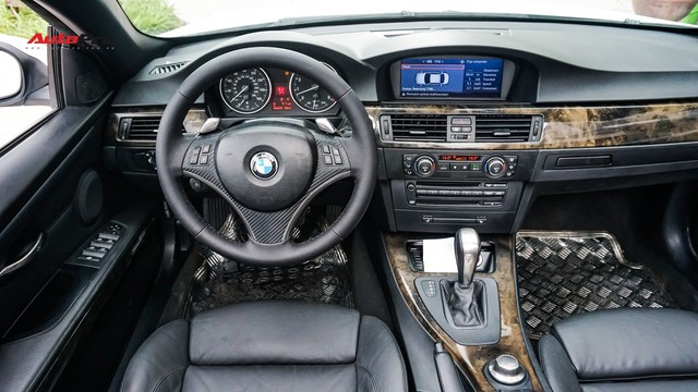 Giữ xe như mới nhưng chủ nhân BMW 328i Convertible chỉ bán lại với giá hơn 900 triệu đồng - Ảnh 8.