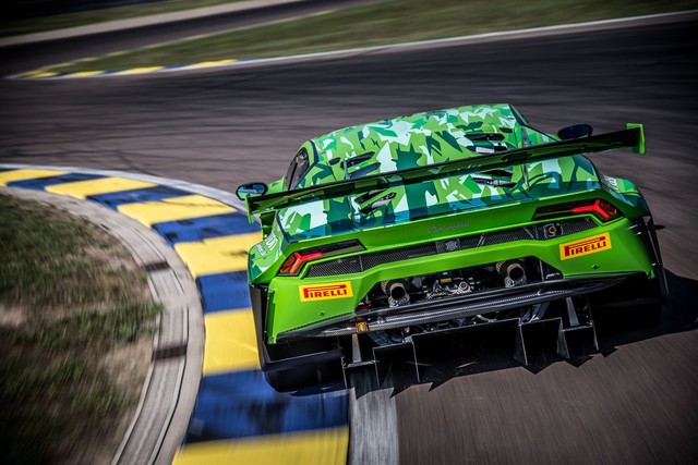 Lamborghini Huracan GT3 Evo - Khi sư tử mọc thêm cánh - Ảnh 10. Lamborghini Huracan GT3 Evo - Khi sư tử mọc thêm cánh - Ảnh 10.