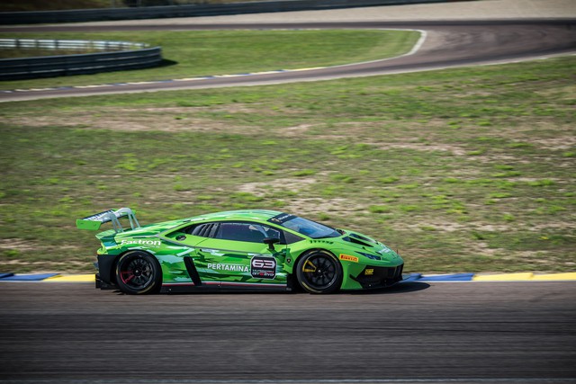 Lamborghini Huracan GT3 Evo - Khi sư tử mọc thêm cánh - Ảnh 7. Lamborghini Huracan GT3 Evo - Khi sư tử mọc thêm cánh - Ảnh 7.