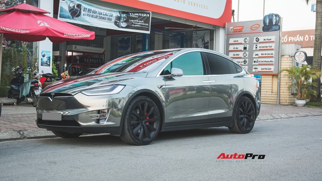 Chạm Mặt Suv Dân Chơi Tesla Model X Của Thiếu Gia Dương Kon