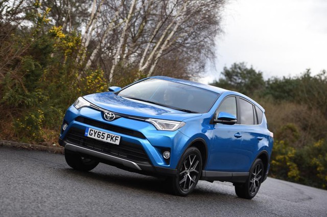 Những dòng xe diesel chết yểu trong năm 2018: Có Honda CR-V, Mitsubishi Outlander và Toyota RAV4 - Ảnh 11. Những dòng xe diesel chết yểu trong năm 2018: Có Honda CR-V, Mitsubishi Outlander và Toyota RAV4 - Ảnh 11.