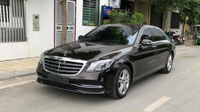 Đại gia Hà Nội chấp nhận lỗ hơn nửa tỷ đồng để bán lại Mercedes-Benz S450 L mới tậu
