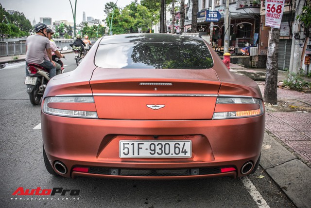Hàng hiếm Aston Martin Rapide đổi màu tại Sài Gòn - Ảnh 2.