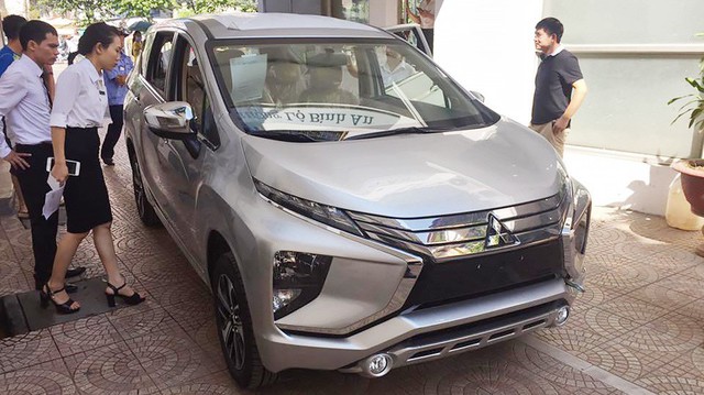 Mitsubishi Xpander đã được thông quan và về đại lý: Hàng hot muốn mua phải chờ nửa năm