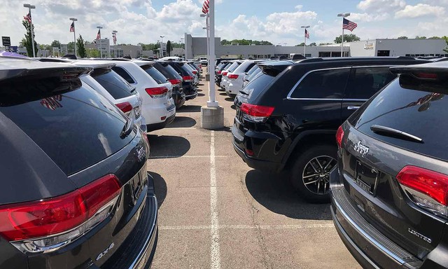 Doanh số sedan tại Mỹ không còn nổi một phần ba: Ngày tàn đã đến - Ảnh 1. Doanh số sedan tại Mỹ không còn nổi một phần ba: Ngày tàn đã đến - Ảnh 1.