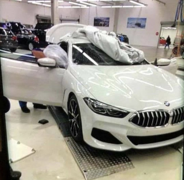 BMW 8-Series lộ hình ảnh thực tế đầu tiên - Ảnh 1.