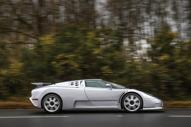 Không phải Veyron hay Chiron, EB110 SS mới là chiếc Bugatti tuyệt vời nhất - Ảnh 2.