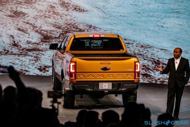 Cận cảnh chiếc Ford Ranger 2019 động cơ EcoBoost tại Detroit - Ảnh 3.