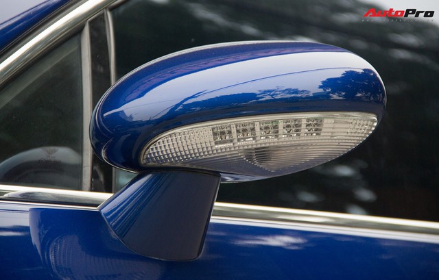 Bentley Continental Flying Spur Speed đi 10 năm bán lại chỉ 2,85 tỷ đồng - Ảnh 10.