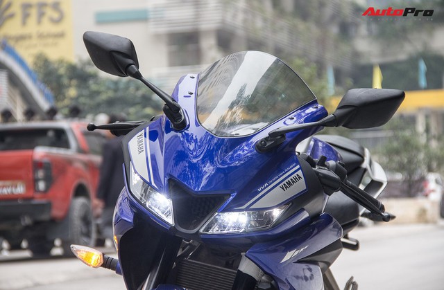 Đấu xe chính hãng, Yamaha R15 nhập khẩu ngoài giảm giá còn 84 triệu đồng - Ảnh 4.