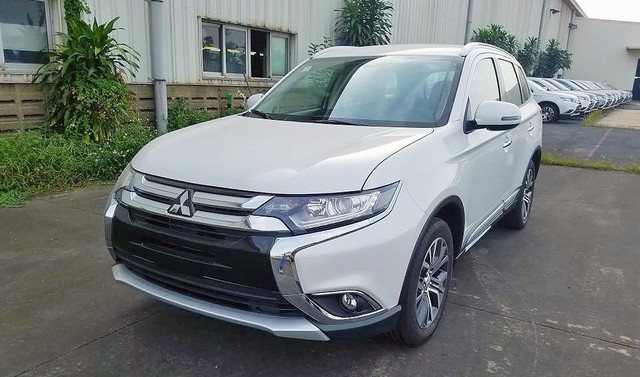 Chiều nay, Mitsubishi sẽ xuất xưởng chiếc Outlander lắp ráp đầu tiên tại Việt Nam - Ảnh 1.