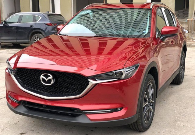 Cuộc chiến gi&aacute; xe crossover đảo chiều: Mazda CX-5 khởi điểm đắt nhất ph&acirc;n kh&uacute;c - Ảnh 1.