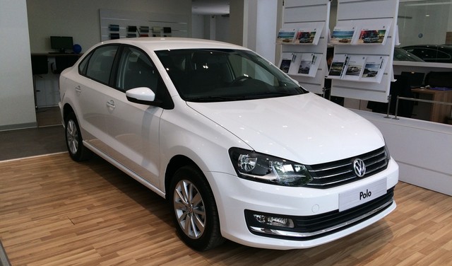 Giá xe Volkswagen chuyển từ khuyến mại cũ sang niêm yết mới từ năm 2018 - Ảnh 1.