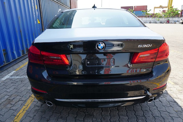 Lộ ảnh BMW 5-Series 2019 đầu tiên Việt Nam - Ảnh 8. Lộ ảnh BMW 5-Series 2019 đầu tiên Việt Nam - Ảnh 8.