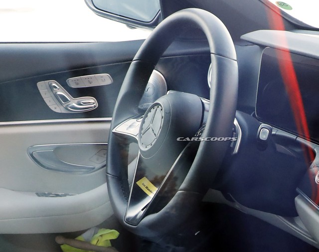 Lần đầu lộ nội thất Mercedes-Benz E-Class mới: Xuất hiện điểm mới chưa từng có trên xe Mẹc - Ảnh 2. Lần đầu lộ nội thất Mercedes-Benz E-Class mới: Xuất hiện điểm mới chưa từng có trên xe Mẹc - Ảnh 2.