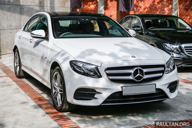 Mercedes-Benz sắp ra mắt E350 thay thế E300 AMG, đồng thời nâng cấp E250 tại Việt Nam - Ảnh 1. Mercedes-Benz sắp ra mắt E350 thay thế E300 AMG, đồng thời nâng cấp E250 tại Việt Nam - Ảnh 1.