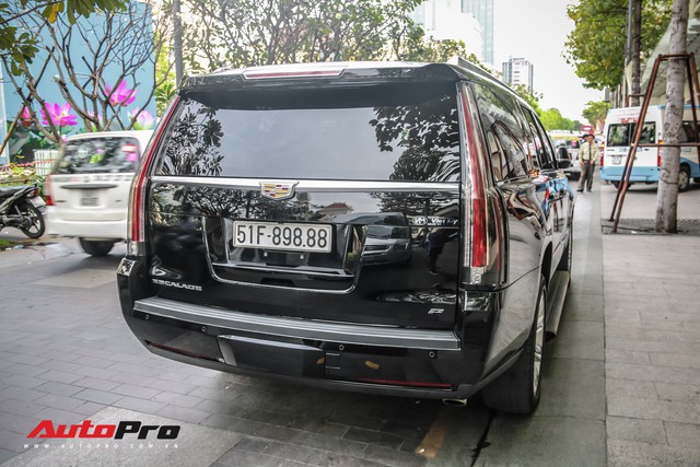 Cadillac Escalade 2015 biển khủng tứ quý 8 trên phố Sài Gòn - Ảnh 11.