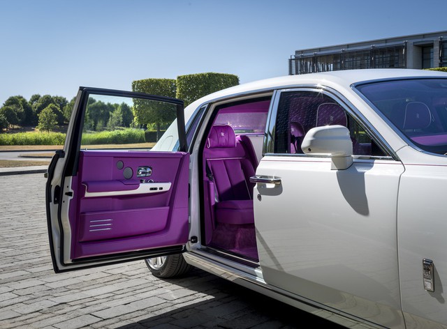 Những mẫu Rolls-Royce phiên bản giới hạn đỉnh nhất được tạo ra trong năm 2018 - Ảnh 4.