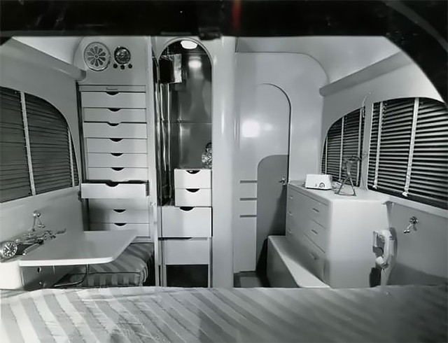 Gần 100 năm trước, người Ý đã chế được mẫu xe cắm trại 5 phòng ngủ sang chảnh như thế này đây - Ảnh 6.